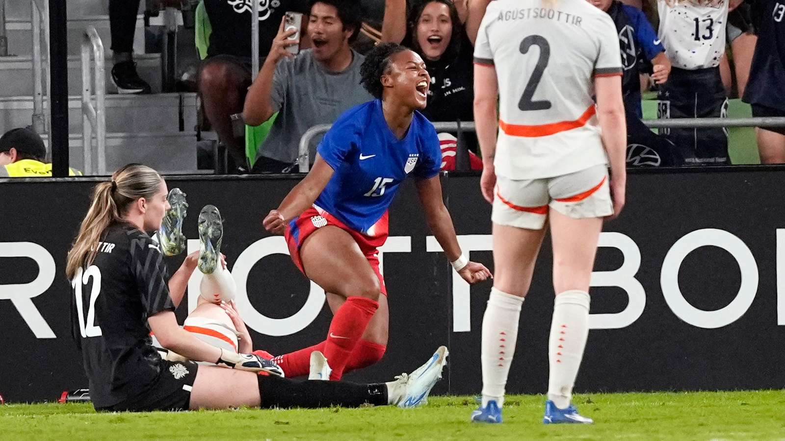 赛中得到了 赛中得到了